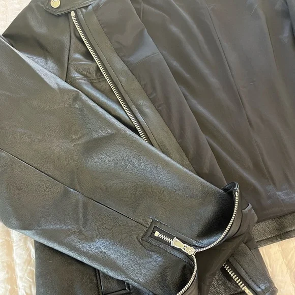 SPANX Black Leather Motorcycle Jacket with Zipper Closure- 2X - Picture 3 of 8